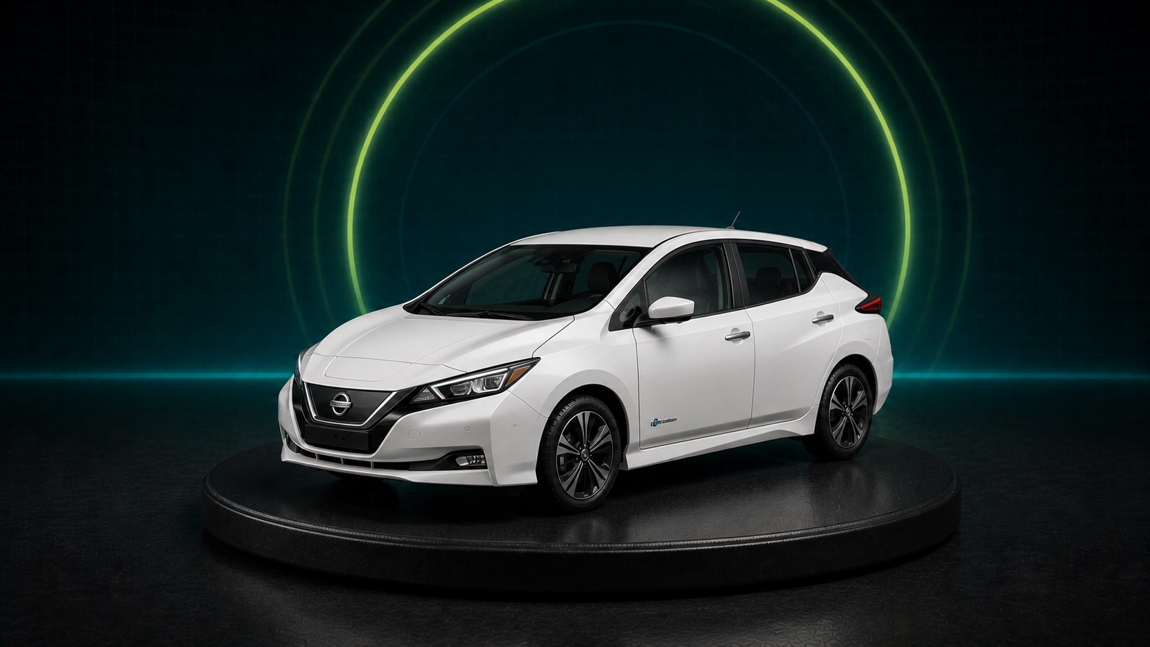 Maket estetiğinde beyaz 2022 Nissan LEAF e+ elektrikli otomobil